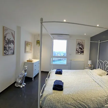 Apartment Superbe T2 Vue *
